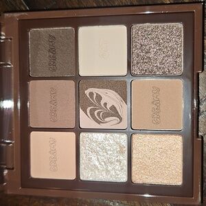 Huda Beauty Creamy Eyeshadow Palette